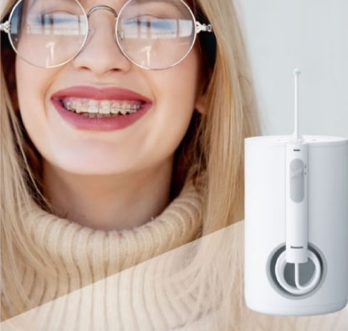 Panasonic Premium Oral Irrigator/Water Flosser with Ultrasonic Water Jet Nozzle & Tuft Brush (EW1613W541)