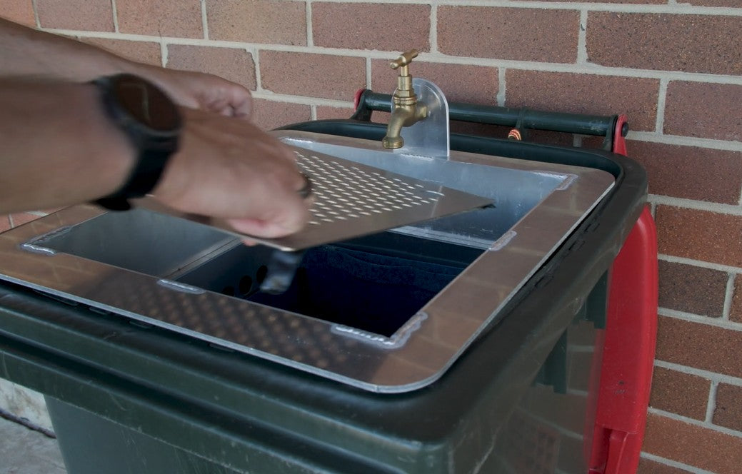 ARI Wash Out Bin Kit